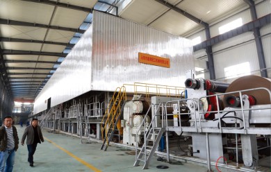 Cowhide box board hanging paper machine